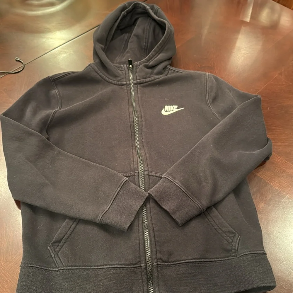 Nike Boys Black Full Zip Sweatshirt With Hood Size Medium